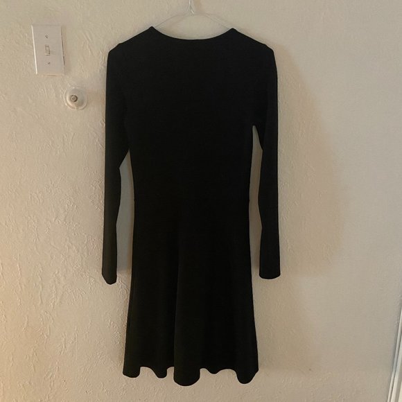 Simple Black Jersey Dress - H&M - Picture 2 of 3